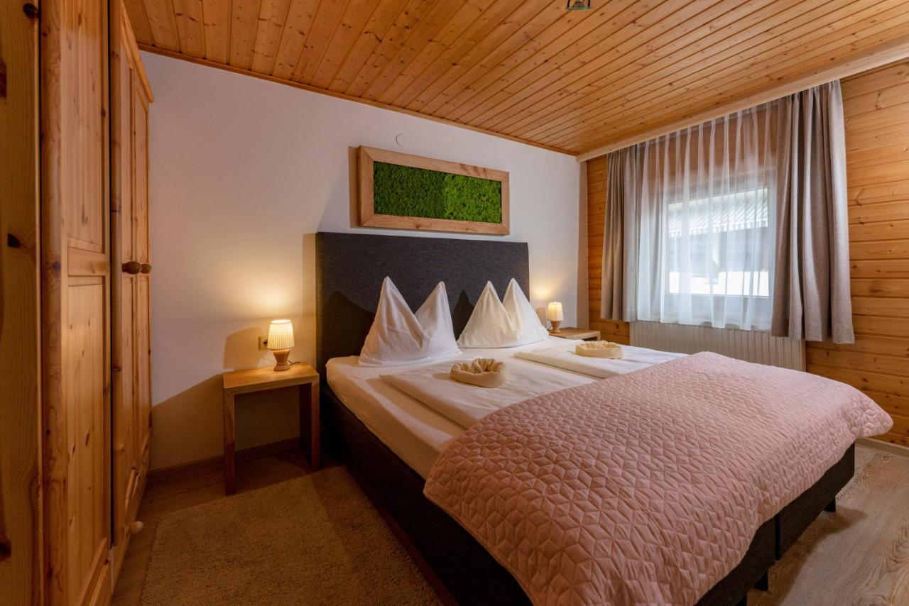 שלאדמינג Das Kleine Bio Hotel Tiefenbach מראה חיצוני תמונה