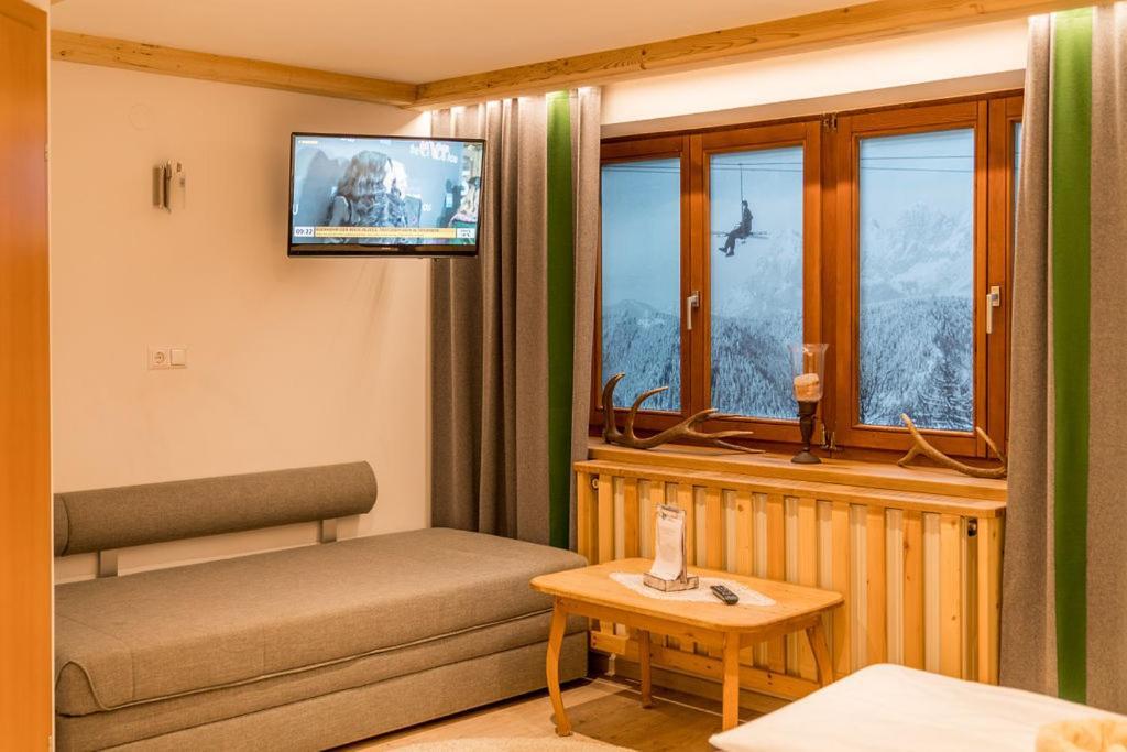 שלאדמינג Das Kleine Bio Hotel Tiefenbach מראה חיצוני תמונה